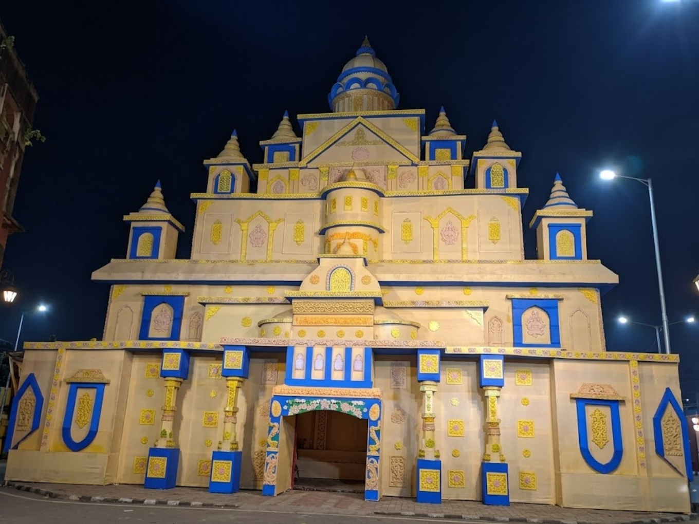 Kalimandir Ghat and Park